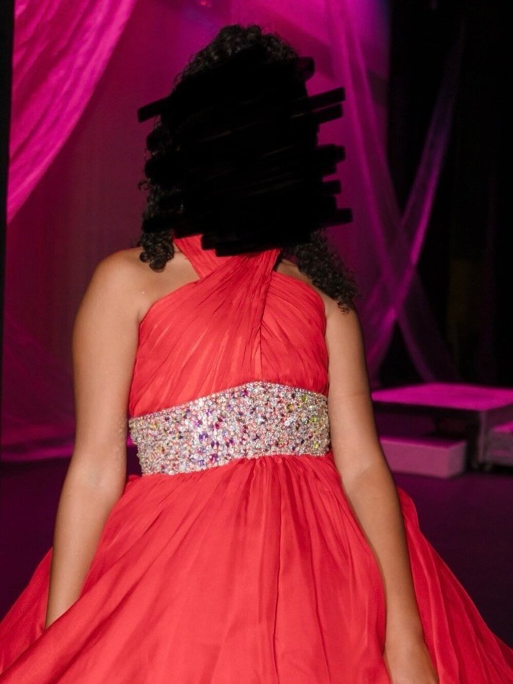Beautiful Red Pageant Gown - Picture 2 of 2